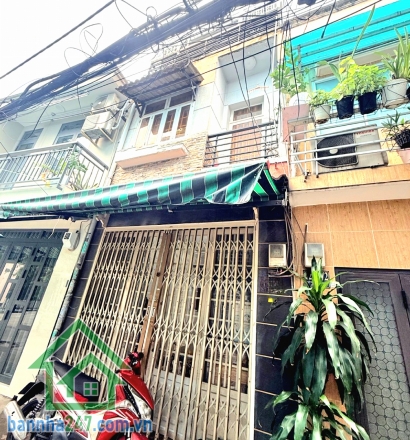 CHỈ 5,5 TỶ (TL) – HXH HUỲNH THIỆN LỘC – GIÁP TÂN BÌNH – NHÀ 3 TẦNG BTCT – 3PN, 3WC – Ở NGAY