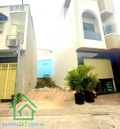 CHỈ 5,1 TỶ TL – HẺM XE HƠI –LÔ ĐẤT CHIẾN LƯỢC – KHU PHÂN LÔ – XÂY TỐI ĐA 5 TẦNG – 74m² NỞ HẬU Diện tích: 74m² (ngang 4m nở hậu 5m, dài 18m) – cực đẹp để xây dựng