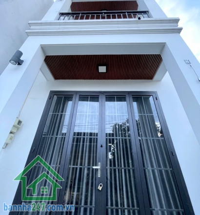 CHỈ 3 TỶ – NHÀ MỚI XÂY – SỔ RIÊNG – GẦN CHỢ CẦU XÁNG, BÌNH CHÁNH - 2PN – 2 WC, có ban công * Diện tích: 4 x 15m * Kết cấu: 1 trệt 1 lầu * 2PN – 2 WC, có ban công
