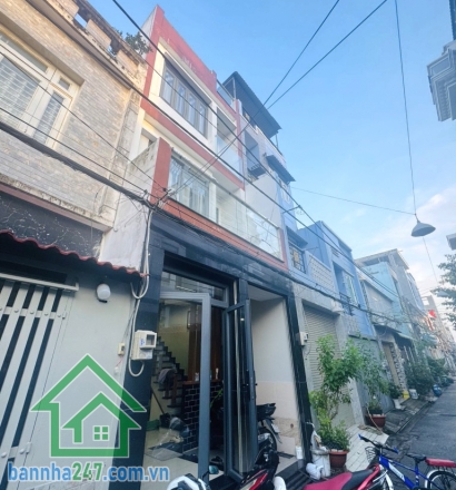 CHỈ 5.3 TỶ – NHÀ ĐẸP 4 TẦNG – FULL NỘI THẤT XỊN – NGAY NGÃ TƯ GÒ MÂY, AEON TÂN PHÚ.  DT: 4x10m – vuông vức, phong thủy tốt. 1 trệt 2 lầu, 2PN rộng, 4WC riêng.