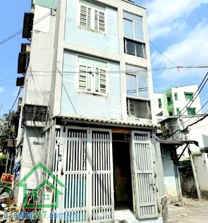 NHỈNH 4 TỶ - NHÀ 3 TẦNG – HẺM XE HƠI – 1/ TRẦN VĂN QUANG (PHƯỜNG BẢY HIỀN MỚI) – TÂN BÌNH – VỊ TRÍ SIÊU ĐẸP  Diện tích: 4,5 x 8m – nở hậu 5,5m phong thuỷ cực tốt