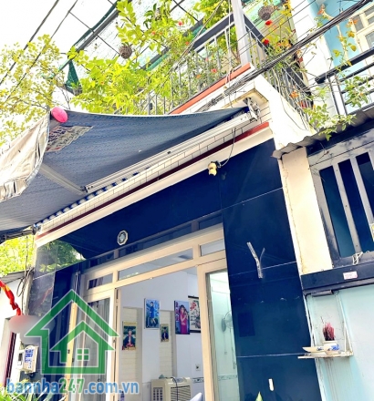 CHỈ 5,1 TỶ – ĐƯỜNG XE HƠI 5M – 2 TẦNG BTCT - (4 x 13) 2PN – 2WC – SÁT NGÃ TƯ BỐN XÃ – HÒA BÌNH  Ngay khu trung tâm Ngã Tư Bốn Xã – kết nối nhanh Lê Văn Quới, Hòa Bình.