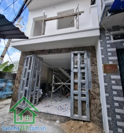 CHỈ 2,9 TỶ – NHÀ 2 TẦNG HƯƠNG LỘ 2 – NHÀ MỚI Ở NGAY – 2PN, 2WC – DTSD 59M² Diện tích: 30m² (4x8), sử dụng 59m² Kết cấu: 1 trệt, 1 lầu, ban công thoáng mát.