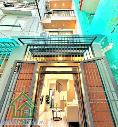 CHỈ 4,79 TỶ – SÁT MẶT TIỀN PHAN ĐÌNH PHÙNG – PHÚ NHUẬN – 3 TẦNG - 2PN – 3WC – phòng khách – bếp Nhà đẹp trung tâm – full nội thất – vị trí kết nối cực đỉnh!  Mob 0933144037 