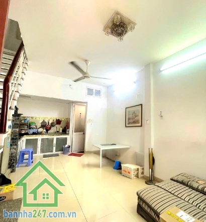 CHỈ 3,9 TỶ - GÒ DẦU – GẦN NHÀ THỜ TÂN HƯƠNG KHU DÂN CƯ ỔN ĐỊNH – DT: (4,1 x 8) 2 TẦNG BTCT - 2PN - 2WC - VÀO Ở NGAY • Nhà 1 trệt + 1 lầu đúc kiên cố  Mob 0933144037
