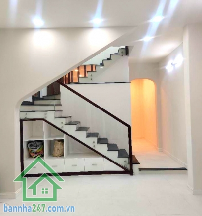 CHỈ 4,99 TỶ – NHÀ MỚI NGUYỄN SƠN – TRUNG TÂM TÂN PHÚ - DT: 41M² - 2PN - 2WC Vị trí đẹp – khu trung tâm Nguyễn Sơn Hẻm 3 gác (3,5m) – an ninh – sạch sẽ