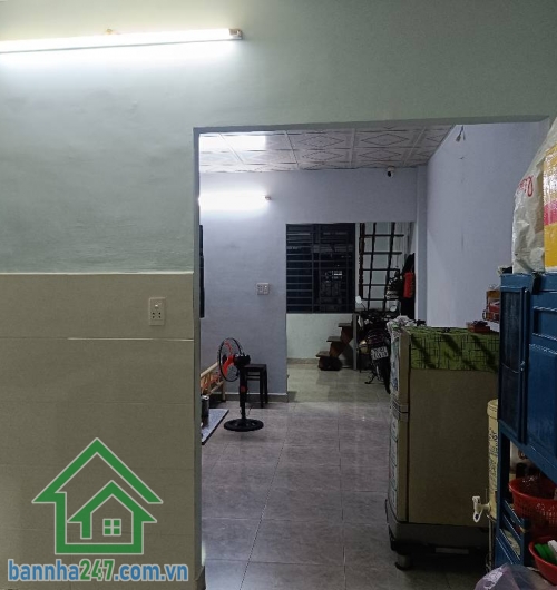4.7 TỶ - BÁN NHÀ 2 MẶT HẺM – PHÚ TRUNG TÂN PHÚ – TRUNG TÂM TIỆN ÍCH DT: 55m2 (4.7 x 11). Kết cấu: 1 trệt, 1 lầu, gồm 3PN, 2WC. Hẻm 3 gác thông thoáng, khu dân cư hiện hữu. 