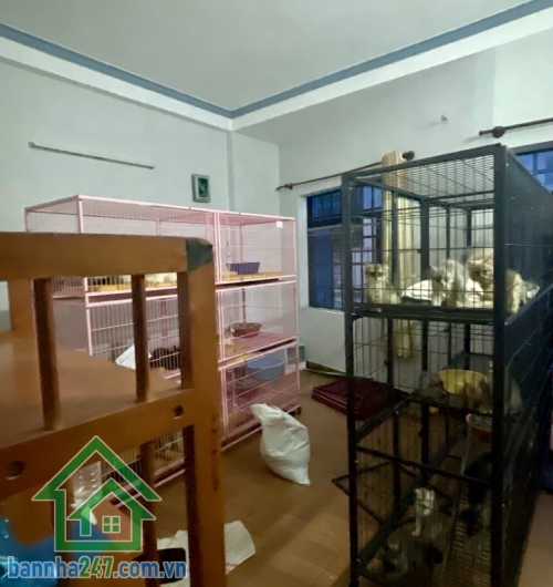 CHỈ 6,9 TỶ – NHÀ 4 TẦNG BTCT – KHU BÀU CÁT * DT: 60m² (4.8 x 13m). * Kết cấu: 1 trệt 3 lầu, tổng 4PN – 3WC. * Hẻm xe hơi, an ninh, yên tĩnh – có cổng rào.