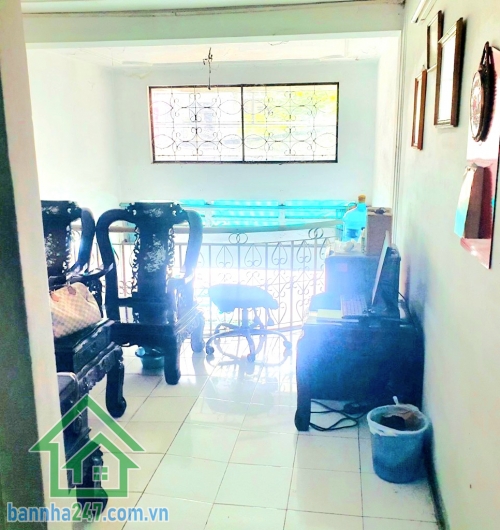 CHỈ 22,5 TỶ – MTKD TRƯƠNG CÔNG ĐỊNH – KHU VIP BÀU CÁT – TÂN BÌNH - VỊ TRÍ ĐẮC ĐỊA – 62M² – NHÀ 5 TẦNG – 6PN – 5WC – KHAI THÁC DÒNG TIỀN Kết cấu: 5 Tầng: 1 trệt – 1 lửng – 3 lầu, BTCT kiên cố. • Tổng 6 phòng ngủ – 5 WC • 2 tầng dưới đang cho thuê 25 triệu/