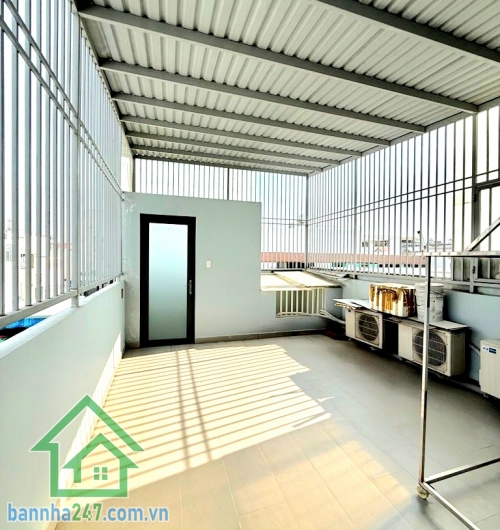 CHỈ 15 TỶ - HẺM XE TẢI - NHÀ ĐẸP 5 TẦNG – NGHĨA PHÁT P. TÂN SƠN NHẤT – KHU DÂN CƯ ĐỒNG BỘ CAO CẤP - 6 PN - 7 WC * Diện tích: 3,9 x 20m, nở hậu 4,3m – phong thủy đẹp * Kết cấu: 1 trệt 3 lầu sân thượng * Công năng: 6 PN – 7 WC