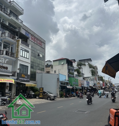 CHỈ 4,1 TỶ – TÂN BÌNH – NGANG HƠN 5M – GẦN MẶT TIỀN LẠC LONG QUÂN – HẺM OTO THÔNG NI SƯ HUỲNH LIÊN