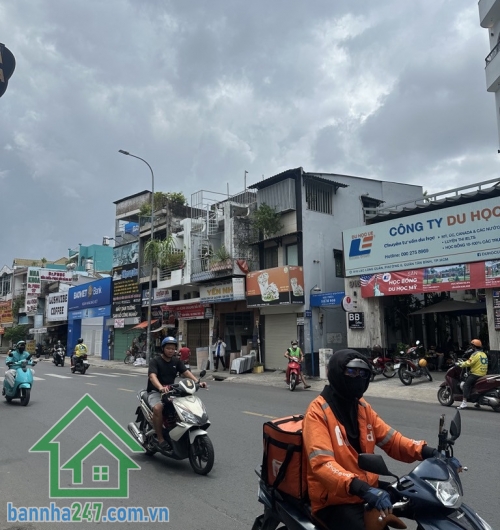 CHỈ 4,1 TỶ – TÂN BÌNH – NGANG HƠN 5M – GẦN MẶT TIỀN LẠC LONG QUÂN – HẺM OTO THÔNG NI SƯ HUỲNH LIÊN