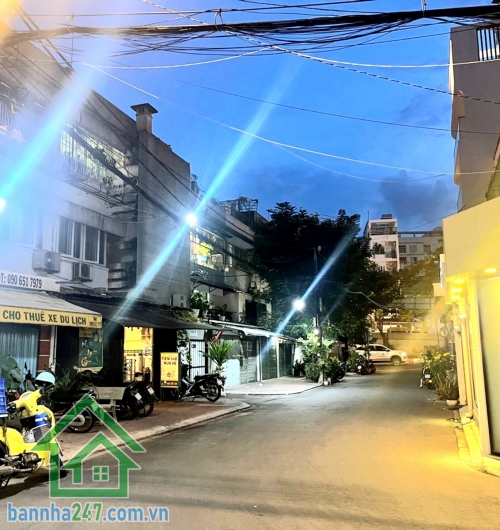 CHỈ 3,95 TỶ – CƯ XÁ NGUYỄN VĂN TRỖI – VIEW KÊNH NHIÊU LỘC – CẦU CÔNG LÝ – FULL NỘI THẤT - 2 PN - 1 PK rộng rãi 1 BẾP - 1 WC