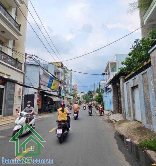 NHỈNH 12 TỶ - 105M² MẶT TIỀN KINH DOANH – NGAY NGÃ TƯ ÂU CƠ & LẠC LONG QUÂN – 3 TẦNG KIÊN CỐ – 3 PN - 3 WC