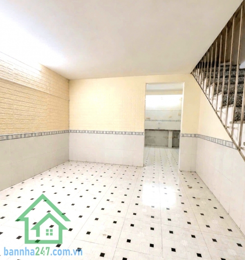 CHỈ NHỈNH 3 TỶ - VỊ TRÍ CỰC ĐẸP - ĐƯỜNG NHỰA 6M XE TẢI THÔNG - NGAY KHU VIP LÊ VĂN QUỚI - SÁT TÂN PHÚ - NHÀ 2 TẦNG HOÀN CÔNG ĐỦ 
