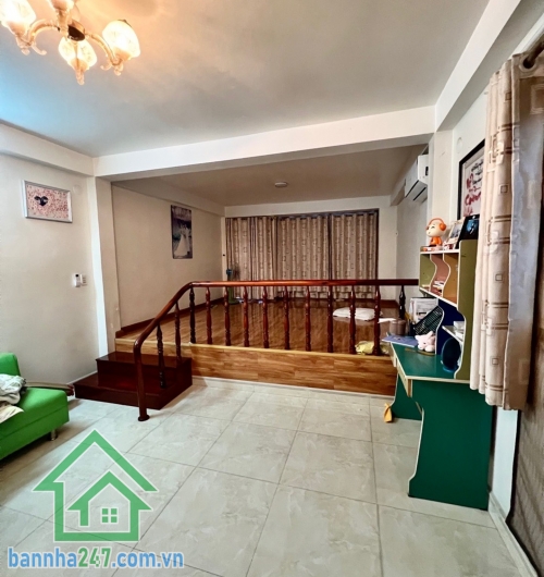 CHỈ 4,5 TỶ (TL) - BÁN GẤP NHÀ 3 TẦNG CHIẾN LƯỢC - SÁT KHU TÊN LỬA - HẺM XE HƠI 5M - 55M² - 3PN - 2WC