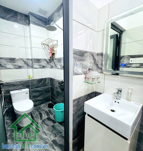 CHỈ 7,9 TỶ - KHU PHÂN LÔ - ĐƯỜNG NHỰA 7M - NHÀ MỚI 6 TẦNG - 60M² (4 x 14,5M) - 5 PN - 6 WC - TẶNG NỘI THẤT CAO CẤP