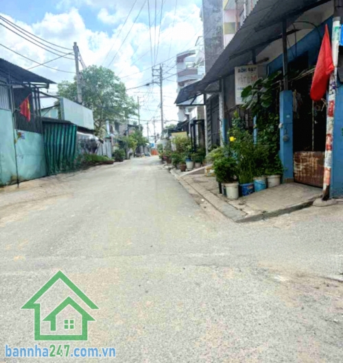 ĐẤT NGAY NGUYỄN SƠN – VỊ TRÍ ĐẸP – Ô TÔ SÁT ĐƯỜNG LỚN – 50M²