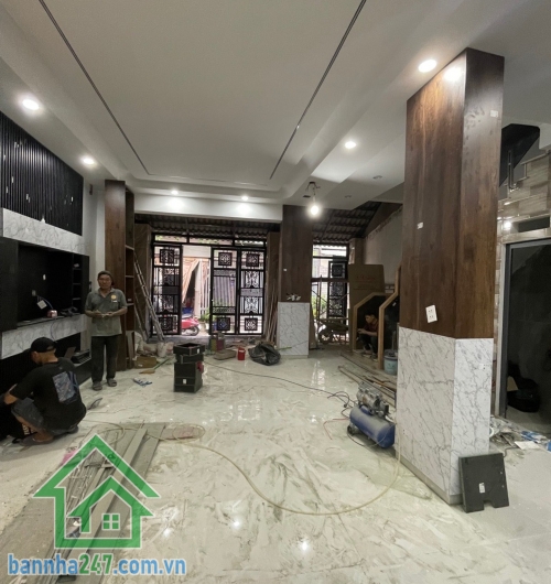 CHỈ 6,8 TỶ - HẺM 4M THÔNG – GIÁP TÂN PHÚ - DT: 65.5M² - NHÀ 3 TẦNG BTCT – (6,75 x 9,47)M – GẦN NGÃ TƯ BỐN XÃ - 4PN KHÉP KÍN - 5 WC