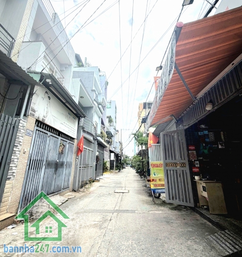 CHỈ 5,98 TỶ – NGAY LÊ VĂN QUỚI – ĐƯỜNG RỘNG 2 XE TẢI TRÁNH NHAU – NHÀ 4 TẦNG – NGANG 4M DÀI 16M – 4PN – 5WC - SỔ VUÔNG VỨC ĐẸP