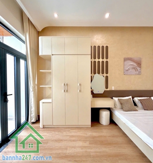 CHỈ 6,39 TỶ THƯƠNG LƯỢNG – NGANG HƠN 8M – NHÀ ĐẸP 2 TẦNG – TẶNG NỘI THẤT – XE HƠI ĐỖ CỬA – TRUNG TÂM TÂN BÌNH