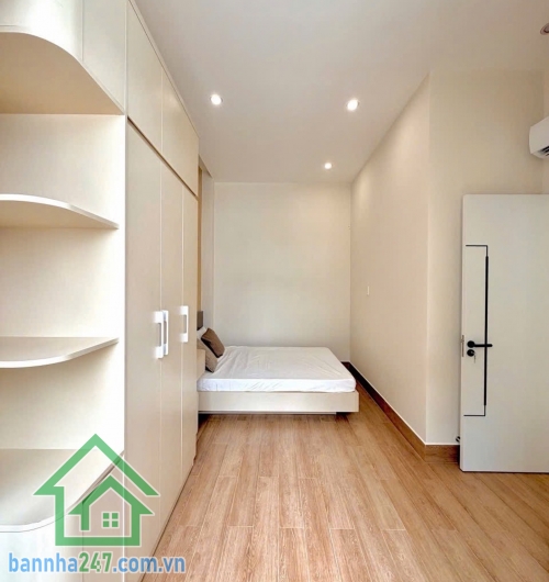 CHỈ 6,39 TỶ THƯƠNG LƯỢNG – NGANG HƠN 8M – NHÀ ĐẸP 2 TẦNG – TẶNG NỘI THẤT – XE HƠI ĐỖ CỬA – TRUNG TÂM TÂN BÌNH