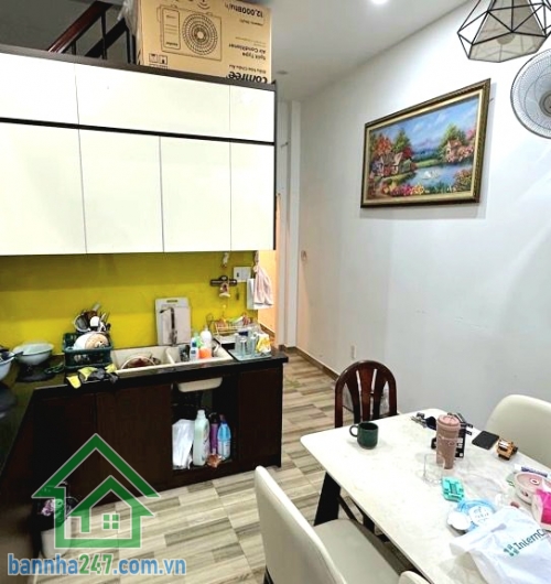 CHỈ 12,6 TỶ – MTKD TRẦN KHẮC CHÂN – GẦN HỒ VĂN HUÊ – PHÚ NHUẬN - DT: 66M² – 2 TẦNG