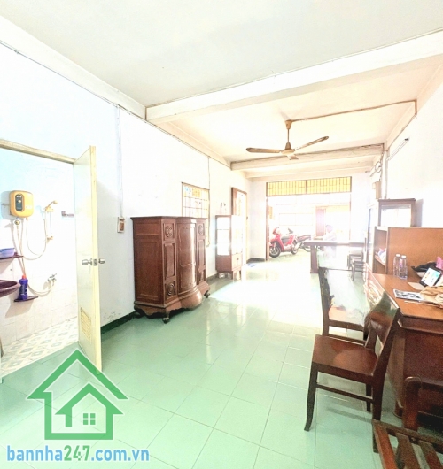CHỈ 8,5 TỶ TL – NHÀ CHÍNH CHỦ LÂU ĐỜI – PHẠM VĂN HAI – KẾ CMT8 – GẦN QUẬN 10 – 3 MẶT THOÁNG - 72M² (3,9 x 17) - NỞ HẬU 4,5M