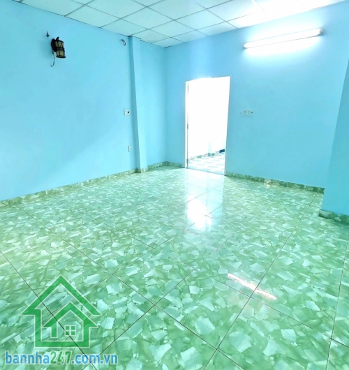 CHỈ 6,5 TỶ – MẶT TIỀN XUÂN HỒNG – TRƯỜNG CHINH – 63,8M² – 3 TẦNG – 3PN - 3WC
