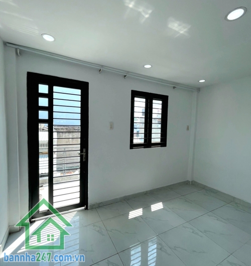 H3G GẦN HẺM XE TẢI THÔNG – GẦN TÂN PHÚ - 3 TẦNG – 32,5M² (4 x 8,03) – 3 PN – SỔ MỚI 2026 - NHỈNH 3 T.Ỷ