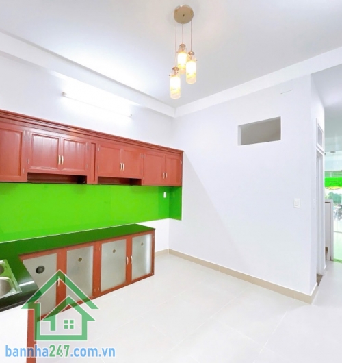 MTKD LÊ SAO – PHÚ THẠNH, TÂN PHÚ – DT(4 x 18)M - ĐƯỜNG NHỰA12M - LỀ 3M – ĐANG CHO THUÊ 17,5 TRIỆU/THÁNG