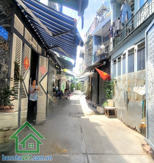 CHỈ 3,95 TỶ - HÀNG HIẾM KHU GÒ XOÀI - NHÀ MỚI 2 TẦNG - HẺM 5M - DỌN VÀO Ở NGAY - 2PN - 2WC