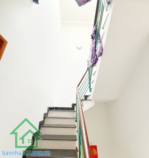 CHỈ 4,99 TỶ – NHÀ 3 TẦNG – HẺM 7M THÔNG – ĐƯỜNG SỐ 8 – BÌNH HƯNG HÒA B – GẦN AEON MALL  Vị trí cực đẹp: Ngay chợ Liên Khu 5-6, giáp Tân Phú, khu dân cư an ninh