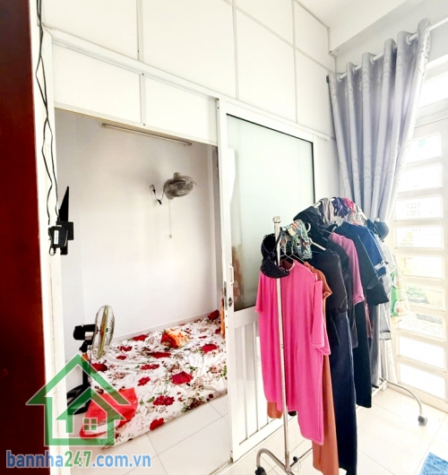 CHỈ 4,99 TỶ – NHÀ 3 TẦNG – HẺM 7M THÔNG – ĐƯỜNG SỐ 8 – BÌNH HƯNG HÒA B – GẦN AEON MALL  Vị trí cực đẹp: Ngay chợ Liên Khu 5-6, giáp Tân Phú, khu dân cư an ninh