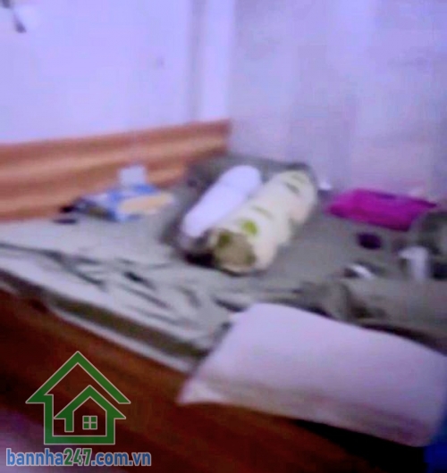 CHỈ 6,4 TỶ – NHÀ 2 MẶT HẺM 6M THÔNG – NGAY LÊ VĂN QUỚI – NGÃ TƯ BỐN XÃ - GIÁP TÂN PHÚ – VỊ TRÍ BUÔN BÁN CỰC TỐT  Diện tích: 68m² (4m x 17m) – không lộ giới Kết cấu: 1 trệt 1 lầu (2 tầng) 4 PN – 3 WC