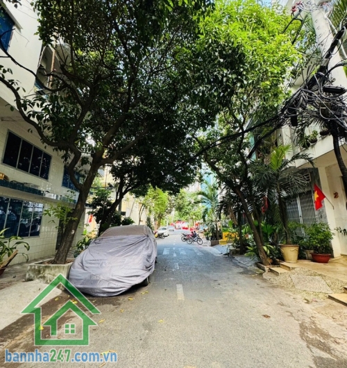 CHỈ 16 TỶ - MẶT TIỀN KINH DOANH KHU BÀU CÁT – KHU VIP NHẤT QUẬN TÂN BÌNH DT: 5 x 13.6m, vuông A4, công nhận 69m² Kết cấu: 4 tầng BTCT. 