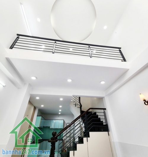 CHỈ 6,38 TỶ - SIÊU PHẨM TÂN PHÚ – NHÀ 5 TẦNG HXH TÂN SƠN NHÌ – SHR CÔNG CHỨNG NGAY Diện tích: 37m2, DTSD: 185m2. ngang đẹp. (4.2 X 9)m  Kết cấu: 5 tầng BTCT  kiên cố, gồm 5PN, 4WC, tối ưu công năng.