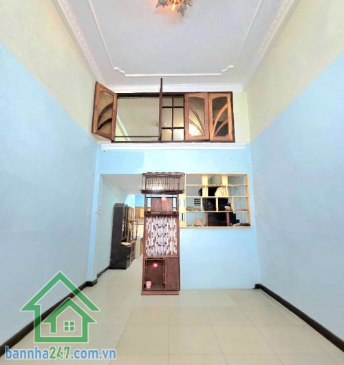 CHỈ 7 TỶ – SIÊU PHẨM 5 TẦNG NGAY P.6 TÂN BÌNH – HẺM THẲNG 1 TRỤC – VÀI BƯỚC RA MẶT TIỀN – DT: 50M² (4x13)m – NHÀ ĐẸP Ở NGAY! Kết cấu: 1 trệt, 1 lửng, 2 lầu, sân thượng. 