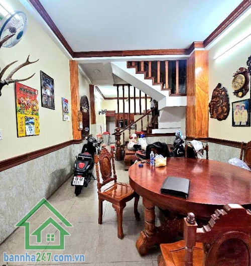 CHỈ 13,5 TỶ (TL) - NHÀ 4 TẦNG BTCT – ĐƯỜNG NHỰA 8M THÔNG – NHẤT CHI MAI, TÂN BÌNH - 5 PN - 6 WC  Diện tích: 56m² (4.1 x 14m) – đất vuông vức, công nhận đủ. Kết cấu: 1 trệt + 3 lầu + sân thượng (4 tầng BTCT) 5 PN - 6 WC