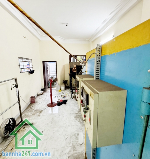 CHỈ 17 TỶ - MẶT TIỀN LÊ VĂN QUỚI – TRUNG TÂM TÂN PHÚ – 66M² – 4 TẦNG BTCT – DÒNG TIỀN CỰC MẠNH  Khu kinh doanh sầm uất, bao quanh bởi Gogi, Hasaki, Techcombank, 