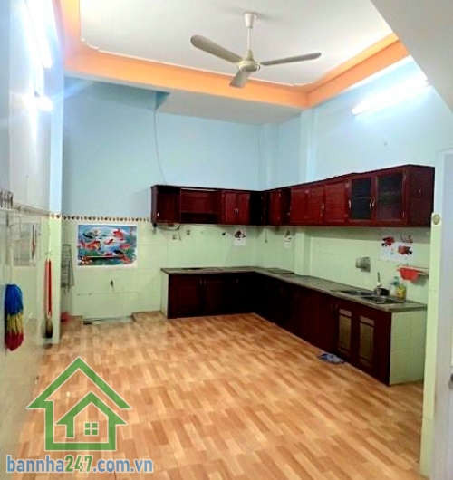 CHỈ 8,2 TỶ – HẺM XE TẢI – SÁT MẶT TIỀN VƯỜN LÀI- KINH DOANH ĐA NGÀNH – DÒNG TIỀN TỐT Kết cấu: Trệt + 2 lầu + sân thượng- 4 phòng ngủ – có phòng thờ- Sân thượng