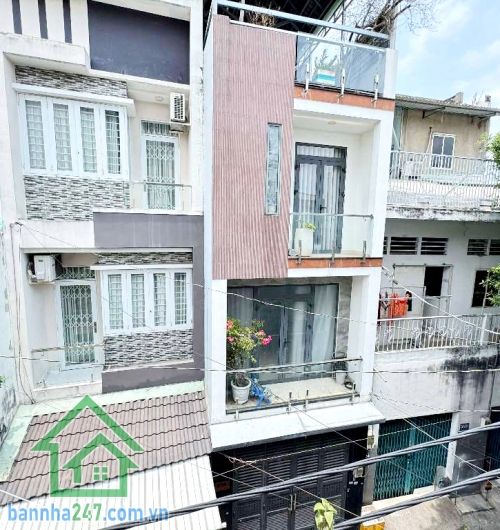 CHỈ 7,78 TỶ – HXH 5M Ô TÔ VÀO NHÀ – NGANG HIẾM (5.5 13)M  – 3 TẦNG - 4PN – 3WC 