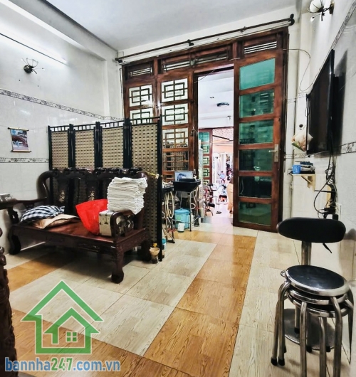 NHÀ MẶT TIỀN BÌNH TÂN – ĐƯỜNG 16M – 4 TẦNG BTCT – 4PN – 5WC – CHỈ 7,1 TỶ  DT: 3.9 x 15m – nở hậu nhẹ, phong thuỷ tốt.  Kết cấu 4 tầng BTCT chắc chắn – 4PN (WC trong phòng)