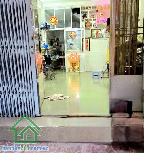 CHỈ 4,4 TỶ – NHÀ 4 TẦNG HẺM Ô TÔ – NGAY KHU TÊN LỬA Diện tích: 4x10m- Hẻm xe hơi 5m, thông nhiều hướng, vị trí cực đẹp ngay Tỉnh Lộ 10 – Khu Tên Lửa, thuận thuận tiện di chuyển Tân Phú & trung tâm TP. 