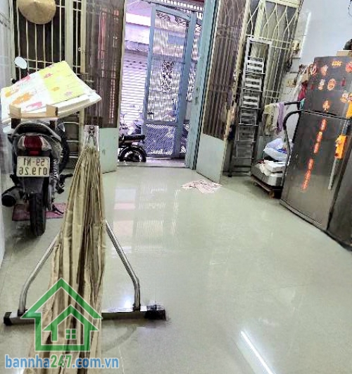 CHỈ 4,4 TỶ – NHÀ 4 TẦNG HẺM Ô TÔ – NGAY KHU TÊN LỬA Diện tích: 4x10m- Hẻm xe hơi 5m, thông nhiều hướng, vị trí cực đẹp ngay Tỉnh Lộ 10 – Khu Tên Lửa, thuận thuận tiện di chuyển Tân Phú & trung tâm TP. 