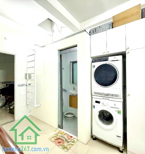 CHỈ 7,3 TỶ – DT: 40M² - NHÀ 4 TẦNG BTCT – 4PN, 3WC - VÀI CĂN RA MT ĐỘC LẬP Khu trung tâm sầm uất P. Tân Thành, Q. Tân Phú, dân trí cao, thuận tiện ra Âu Cơ – Trương Vĩnh Ký – Lũy Bán Bích...