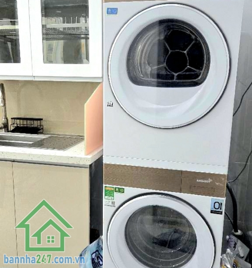 CHỈ 8,65 TỶ - NHÀ 4 TẦNG MỚI XÂY 100% – HẺM XE TẢI 6M – TẶNG NỘI THẤT CAO CẤP - DT: (4 X 10)M - 2PN rộng, 3WC DT: 4x10m Kết cấu: 1 trệt, 2 lầu, sân thượng – 2PN rộng, 3WC, có phòng giặt riêng trên sân thượng.