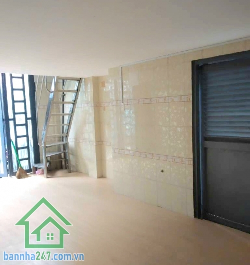 CHỈ 3,9 TỶ - Ở NGAY – NHÀ 2 TẦNG – HẺM XE TẢI – DT: 28M² (4x7)m – 2PN – 2WC Nhà mới, thiết kế hiện đại, dọn vào ở ngay. Khu vực trung tâm, giáp Q10, Q11, Tân Phú.