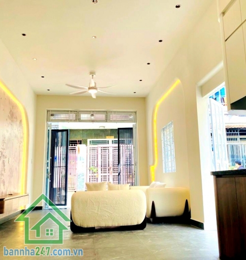 CHỈ 6,89 TỶ - HXH XE TẢI THÔNG – SÁT MT HƯƠNG LỘ 2 - 3 TẦNG – DT 48M² - NGAY NGÃ TƯ BỐN XÃ – GIÁP TÂN PHÚ – HIẾM NHÀ BÁN