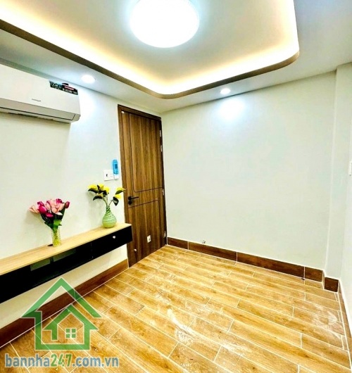 CHỈ 3,95 TỶ – TRUNG TÂM Q11 – SÁT MẶT TIỀN PHÓ CƠ ĐIỀU – NHÀ MỚI FULL NỘI THẤT - 2PN - 2WC Phó Cơ Điều – Lý Thường Kiệt – 3/2 – Quận 11 * Gần BV Chợ Rẫy , Gần Lotte Mart Lý Thường Kiệt, Gần đường 3/2, di chuyển Quận 5 – 10 – Tân Bình cực nhanh